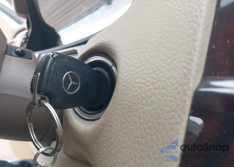 2001 Mercedes-Benz E 430 z USA, uszkodzony, nr VIN WDBJF70J71X050146